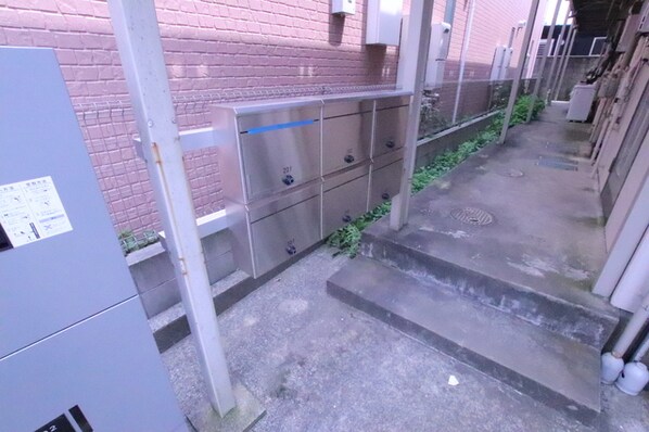 一之江駅 徒歩9分 2階の物件外観写真